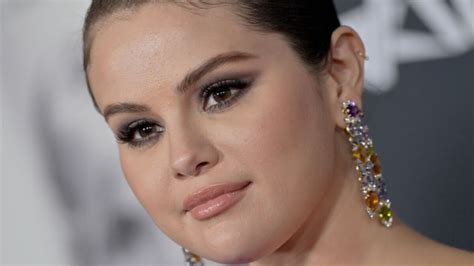 selena gomez maladie de lyme|Selena Gomez praised for speaking on lupus and body